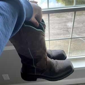 Justins women’s boots